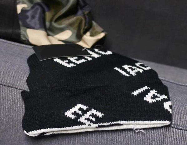 

2022 winter desingers luxurys beanie warm knitted cap ear protection casual temperament cold cap ski caps europe tide 2 colors opt1034719, Blue;gray