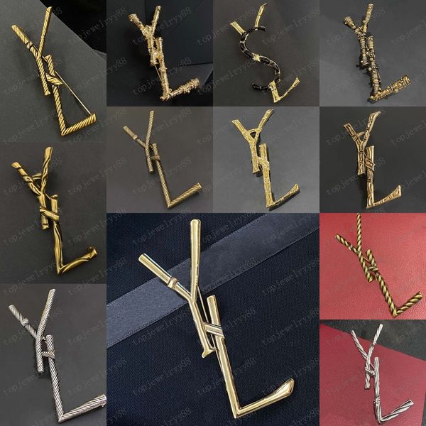 

2023 designer men womens brooch pins brand gold letter brooch pin suit dress pins for lady specifications designer luxury jewelry, Gray