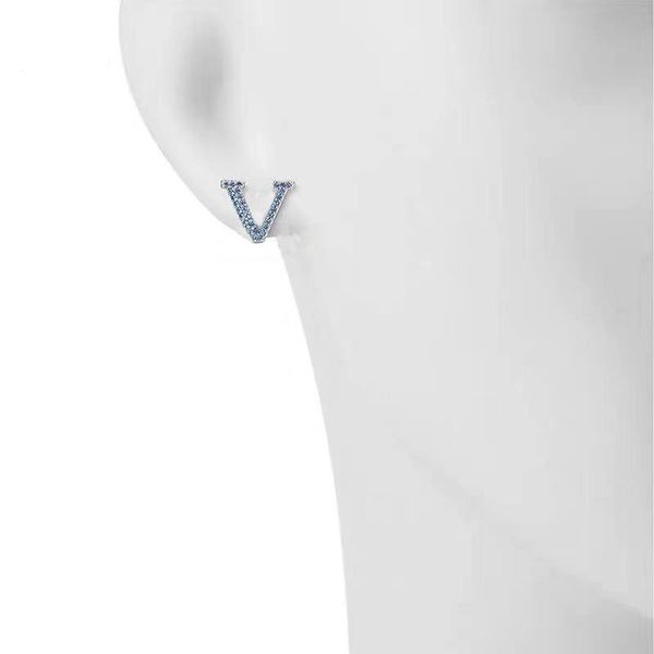 

high-end brand earrings designer luxury jewlery fashion simplicity titanium stud women wedding party high quality, Golden;silver