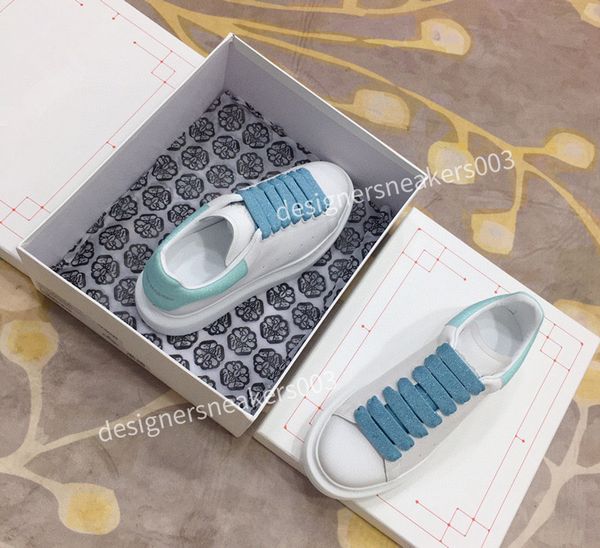 

men womens designers shoes outdoor mens low skateboard shoes one knit wheat black white casual sports joint sneakers2023