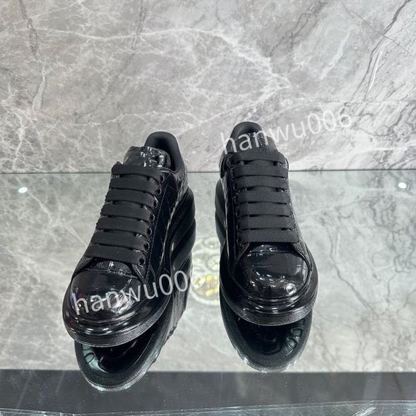 

new fashion high sneakers spanish designer sports shoes womens men fashion casual shoes comfortable nonslip soles2023, Black