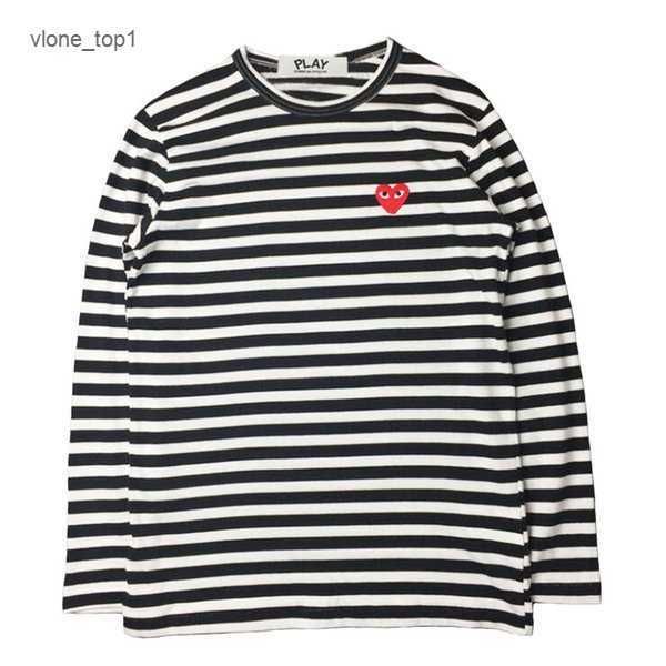 

2023 play spring autumn t-shirt striped embroidered love round neck long sleeve loose men women couple casual 2 10e6, White;black