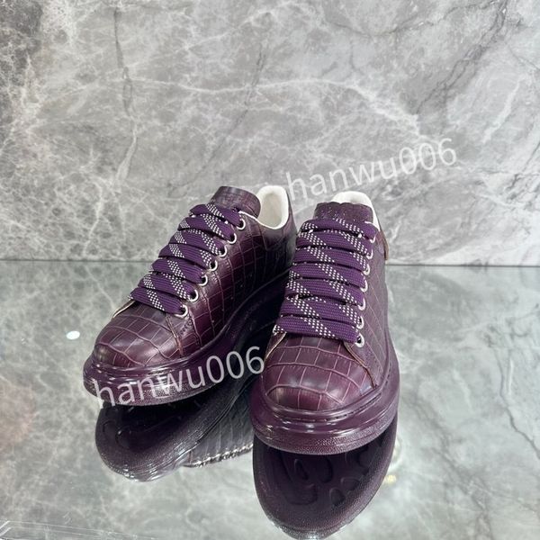 

2023new designer high sneakers spanish designer sports shoes women men fashion casual shoes comfortable nonslip soles, Black