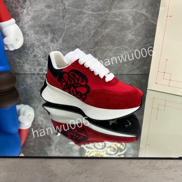 

2023womens designer casual shoes women leather lace-up sneaker fashion lady flat designer running trainers letters woman shoe platform men g, Black