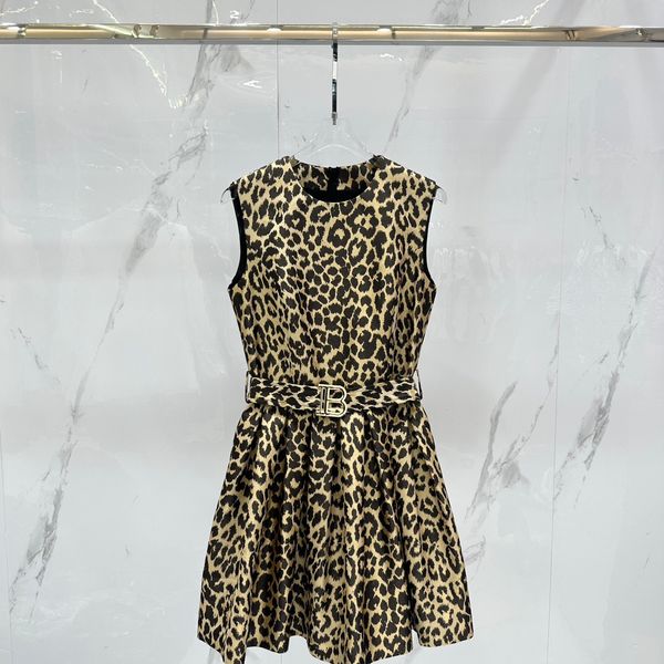 

leopard print dress sleeveless waist closure slim round neck stereoscopic cut a-line hem, Black;gray