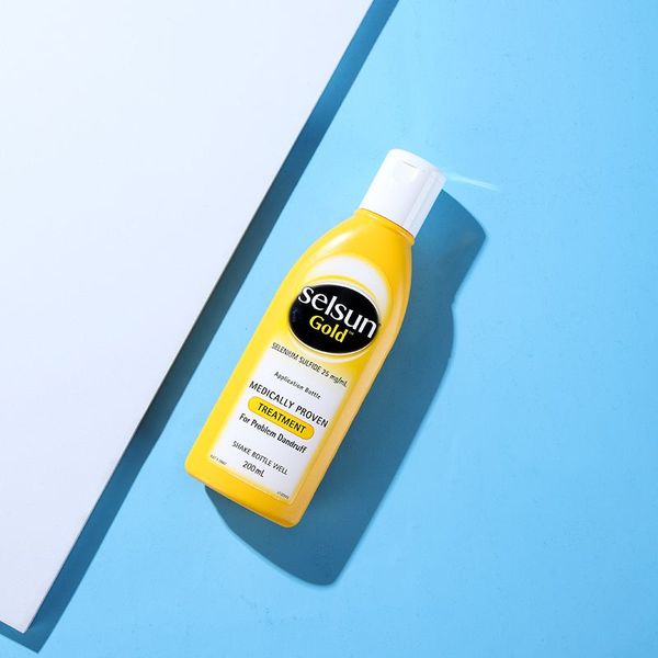

selsun gold dandruff medicated shampoo anti dandruff seborrheic dermatitis shampoo relieve flaking itching scalp hair shampoo