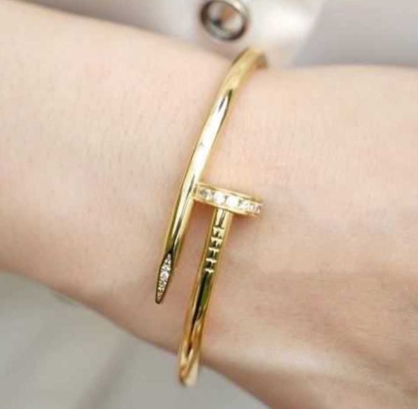 

designer bracelet carti bangle jewelry classic gold colorless couple bracelet fashion light luxury gift for men and women nice, Black
