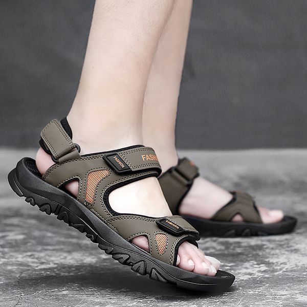 

slippers 2023 men's sandals foreign trade summer fashion student youth leisure beach shoes 230331, Black