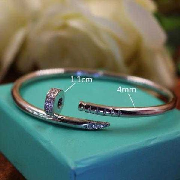 

designer bracelet carti bangle jewelry bracelet silver platinum men's and women's couple simple diamond open hand korean version, Black