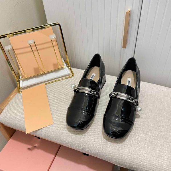 

high upscale miu women's heels dress shoes drill buckle fashion brand party round head wedding dress nude black patent leather shiny dr