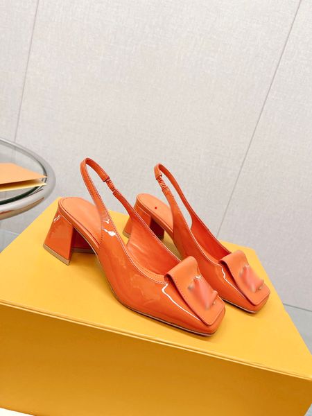 

2023 fashion dress shoes diamond decorated ring buckle flat high heels pointy crystal diamond sandals pumps blue stilettos shine toe tip ita, Black