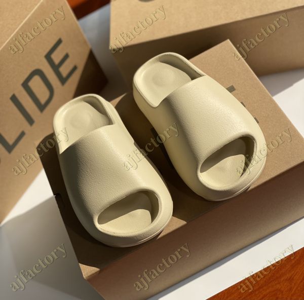 

2023 men mens women sandals slides slippers bone resin desert sand azure runner ararat rubber west summer slider sliders west brown flat ony, Black