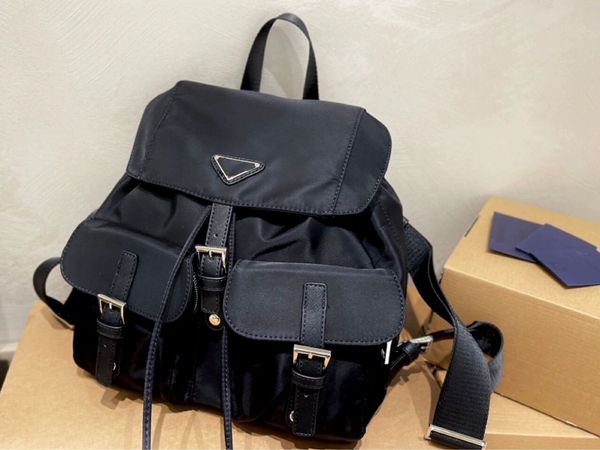 

2022 new women's nylon backpack backpack travel bag