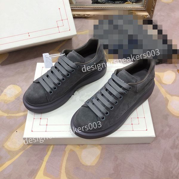 

designer white black shoes classic suede leather women womens flats platform oversized sneaker men mens espadrille flat sole sneakers2023