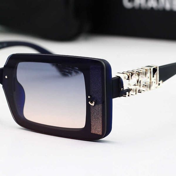 

new small box personalized fashion street shoot show sunvisor sunglasses women's advanced sense, White;black