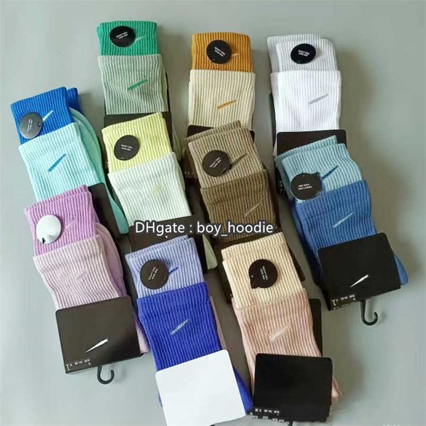 

men socks women cotton classic ankle letter breathable black and white mixing football basketball sports sock shbw