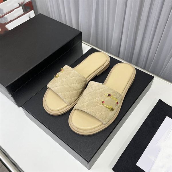 

fashion slippers 2023 channel design summer men and women flat shoes thick sole leather rubber letter logo casual cartoon slippers 05-018, Black