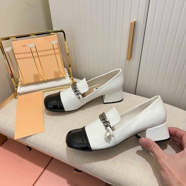 

miu upscale women's high heels dress shoes drill buckle fashion brand party round head wedding dress nude black patent leather shiny dr