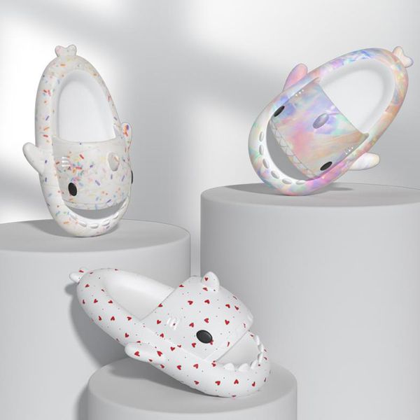 

lovers shark slippers heart print shoes women men, Black