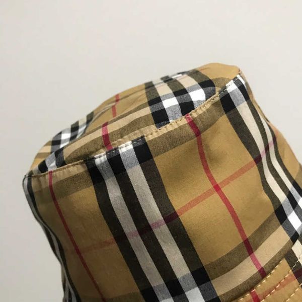 

luxury plush plaid bucket hat designer cap fisherman hats autumn winter caps fashion stingy brim casual fitted sunhat, Blue;gray