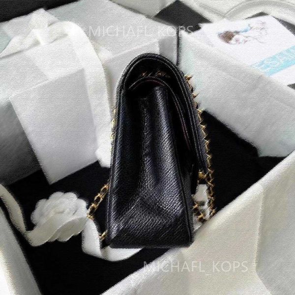 

10a women's classic gold and silver chain sheepskin and cowhide material messenger bag