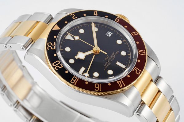 

men's watch 8215 japanese original movement fully automatic winding dial 41mm between gold stainless steel case sapphire super luminous, Slivery;brown
