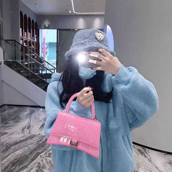

hourglass bag leather designer handbags tote women's light luxury brand 2023 new versatile one shoulder messenger portable handbag