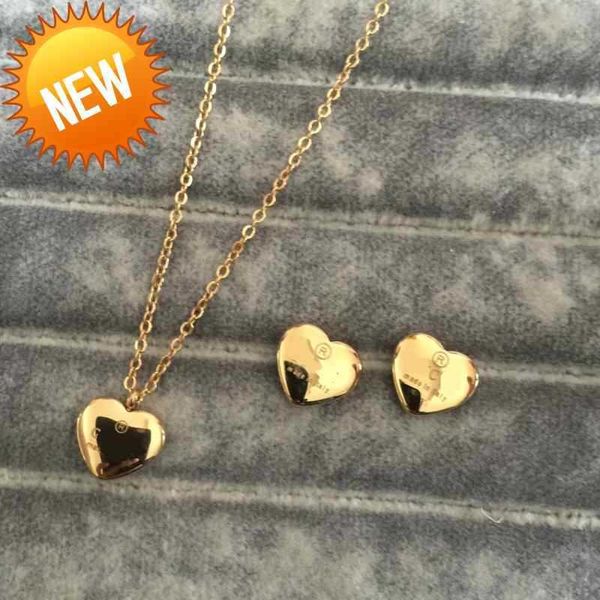 

2021 high polished trendy design women earrings necklace stainless steel gold silver rose colors sets heart love pendant fashion jewelry who