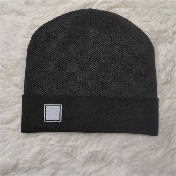 

2023 fashion high-quality beanie knitted hat classical sports skull caps ladies casual outdoor warm for man's, Blue;gray