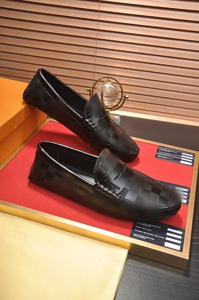 

fashion men designer dress shoes plaid black letter printed leather flat luxury mens casual shoe with box