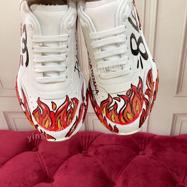 

2023new designer casual shoes for women flat sneakers low panda white black grey fog chunky glow triple pink dunks strange love