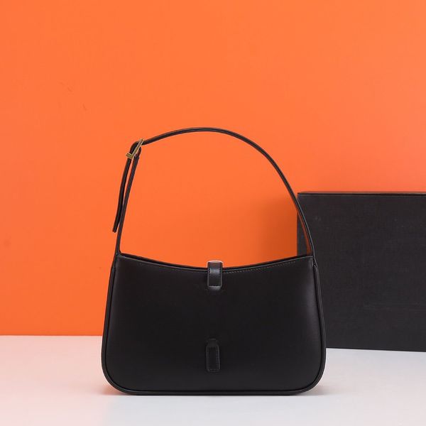 

high-quality designer bag backpack bag tote bag fashion classic bag women's leather handbag 8227