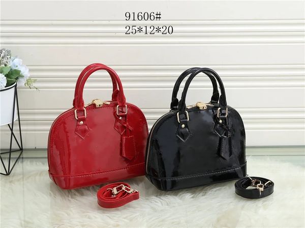 

mt women shoulder bags retro luxurys designers bag embossing patent leather handbags shell wallet purse ladies cosmetic crossbody bags tote