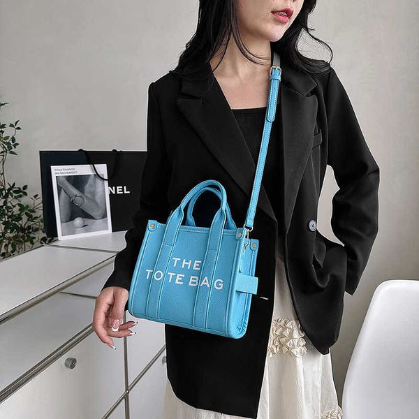 

2023 new printing simple tote bag large capacity letters portable underarm bag trend sling single shoulder messenger bag