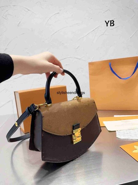 

stylisheendibags shoulder bags messenger bag metiss elegant shoulder bags crossbody shopping wallet tote women odeon totes shoulder designer
