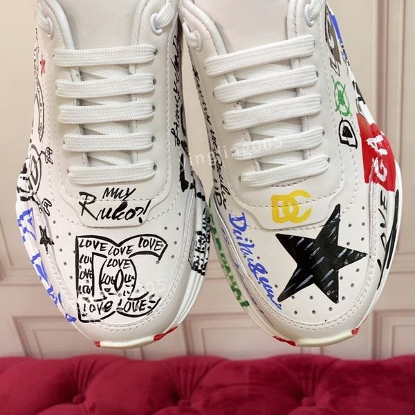 

2023new designer casual shoes for womens flat sneakers low panda white black grey fog chunky glow triple pink dunks strange love