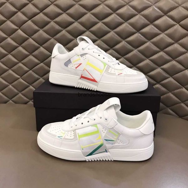 

men's casual shoes spring and autumn korean fashion trend casual sports shoes small fragrant style shoes men's shoes, Black