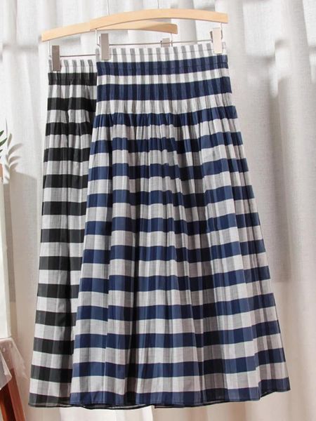 

dresses wear on both sides women organza skirts 2022 new summer french style high waist long midi skirt stripe mesh pleated skirt, White;black