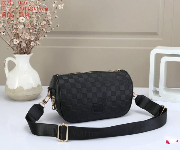 

women's bag new popular crossbody bag niche design senior texture underarm pillow bags