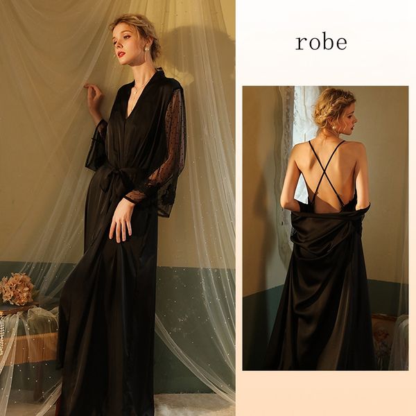 robe-black