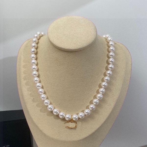 

luxury designer ccity necklaces classic pendant jewelry retro carving c pearl chokers necklacess couples party holiday gift 5, Silver