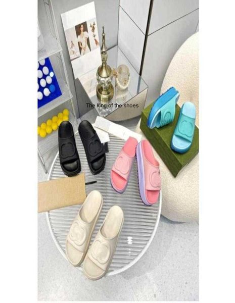 

2023 sandalssoft cowhide beach slippers fashion thick bottom designer 20232023ity women hollow shoes cartoon alphabet lady platform sandals, Black