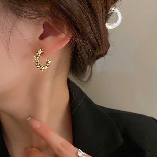 

stud minimalist folds gold silver color metal geometric circle c-shape stud earrings for women trendy wedding round earrings jewelry, Golden;silver