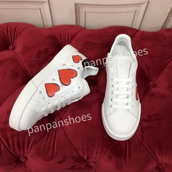 

new fashion brand casual shoes women designer leather lace-up sneaker fashion lady flat running trainers letters womans shoes platform men g, Black