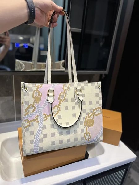 

mt luxury brand name bag 2023 new women's handbag classic checkerboard checked bag single shoulder bag commuter bag designer bag