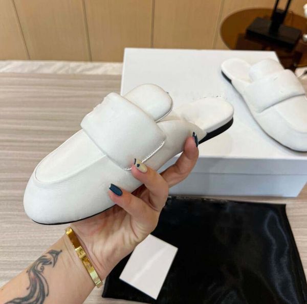 

slippers designer ladies slippers womens rubber thick sole fashion new styles suitable for various places or outdoor activities full of pers, Black
