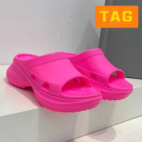 

balencigas balencaigaity paris croc pool slide sandals slippers shoes yellow pink white black green fashion women men platform rubb9