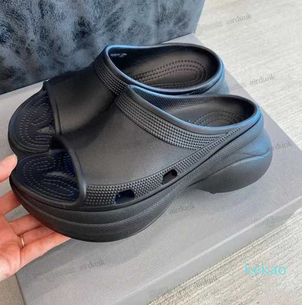 

2023 pool croc slide sandal women mens designer sandals slipper beach shoes outdoors indoor sneakers slip-on black white pink green yellow r