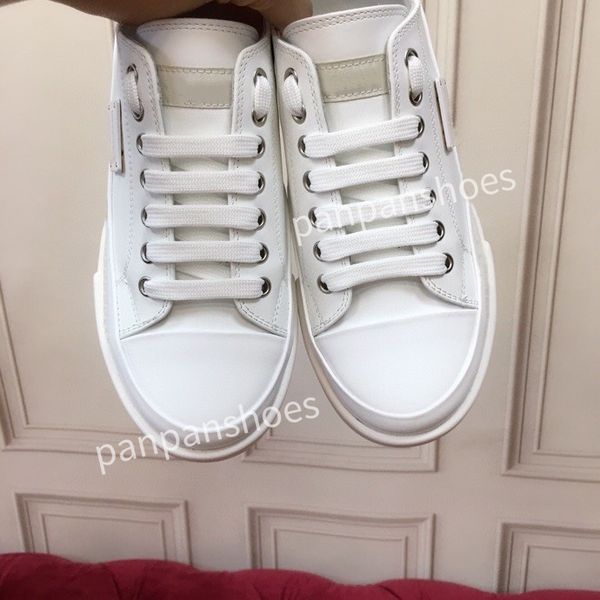 

new fashion brand casual shoes womens designer leather lace-up sneaker fashion lady flat running trainers letters womans shoes platform wome, Black