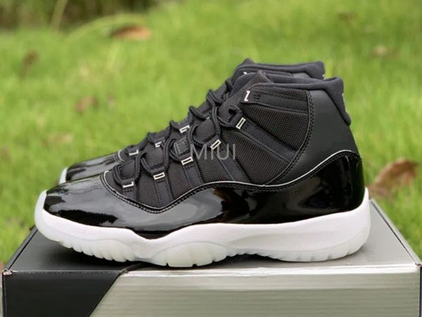 

bicycle shoes 25th anniversary 11 basketball shoes concord real carbon fiber men trainers gym red midnight navy bred 45 space jam 72-10